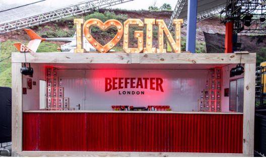 projeto de bar em container